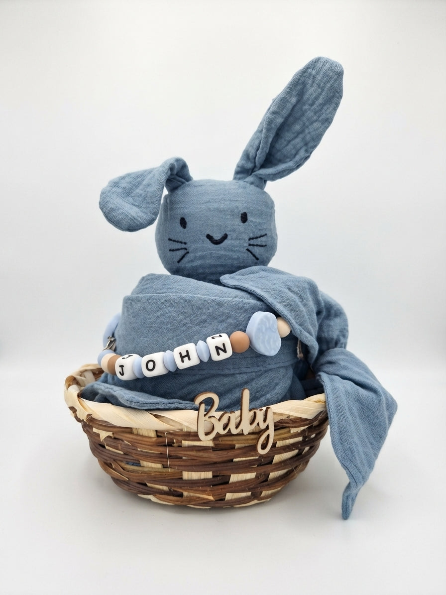 Personalisiertes Geschenk zur Geburt mit Name – Baby Geschenk zur Taufe & Babyshower | Hase blau