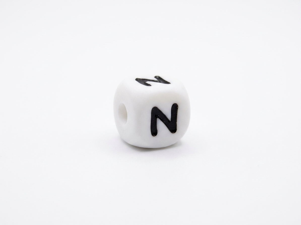Silikonbuchstaben 12mm – Nuggikette selber machen / Schnullerkette DIY