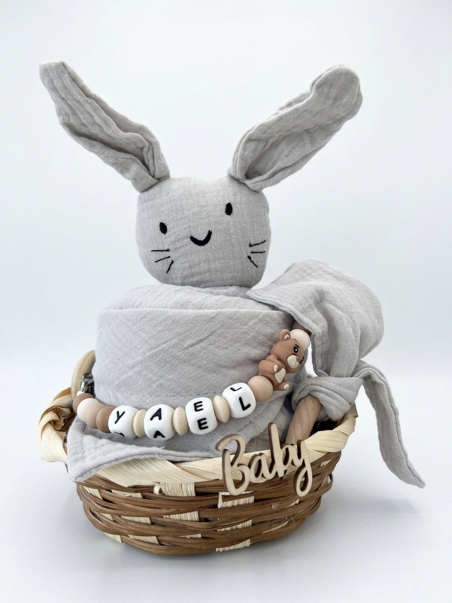 Personalisiertes Geschenk zur Geburt mit Name – Baby Geschenk zur Taufe & Babyshower | Hase grau