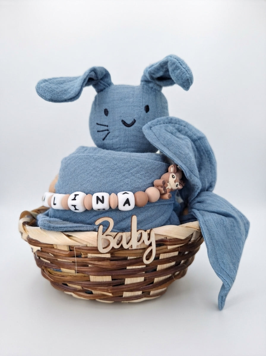 Personalisiertes Geschenk zur Geburt mit Name – Baby Geschenk zur Taufe & Babyshower | Hase blau