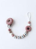 Nuggikette / Schnullerkette personalisiert mit Name, Geschenk zur Geburt -  Blume