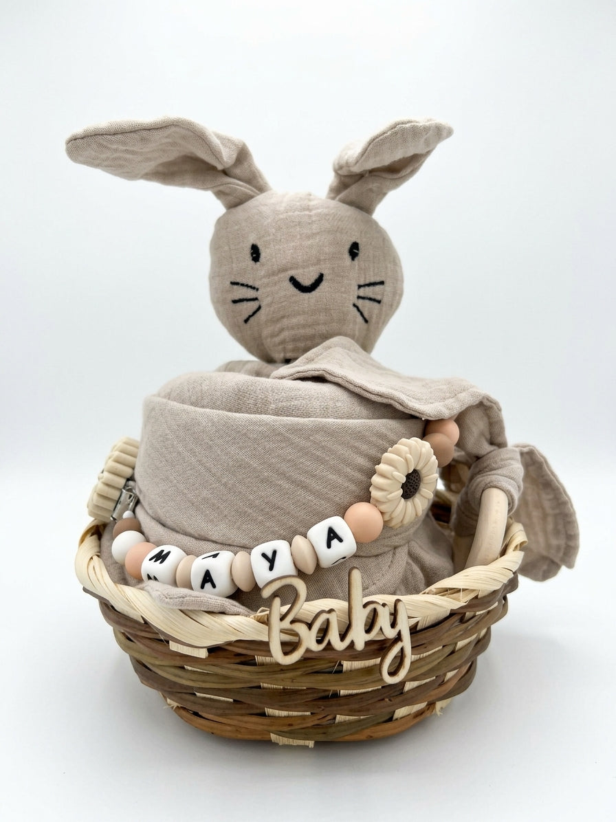 Personalisiertes Geschenk zur Geburt mit Name – Baby Geschenk zur Taufe & Babyshower | Hase beige