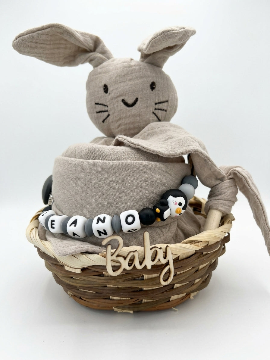 Personalisiertes Geschenk zur Geburt mit Name – Baby Geschenk zur Taufe & Babyshower | Hase beige