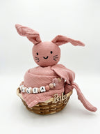 Personalisiertes Geschenk zur Geburt mit Name – Baby Geschenk zur Taufe & Babyshower | Hase rosa