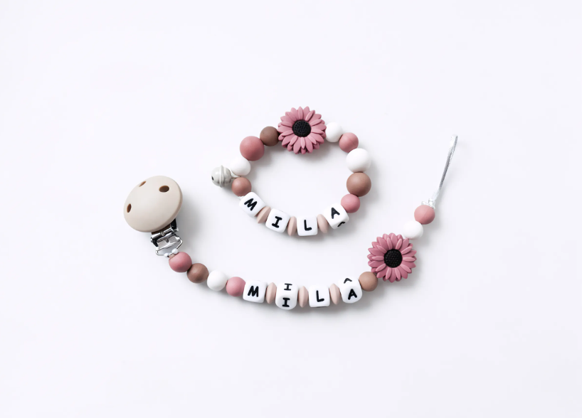 Personalisierbares Babyset Nuggikette/Greifling Blume