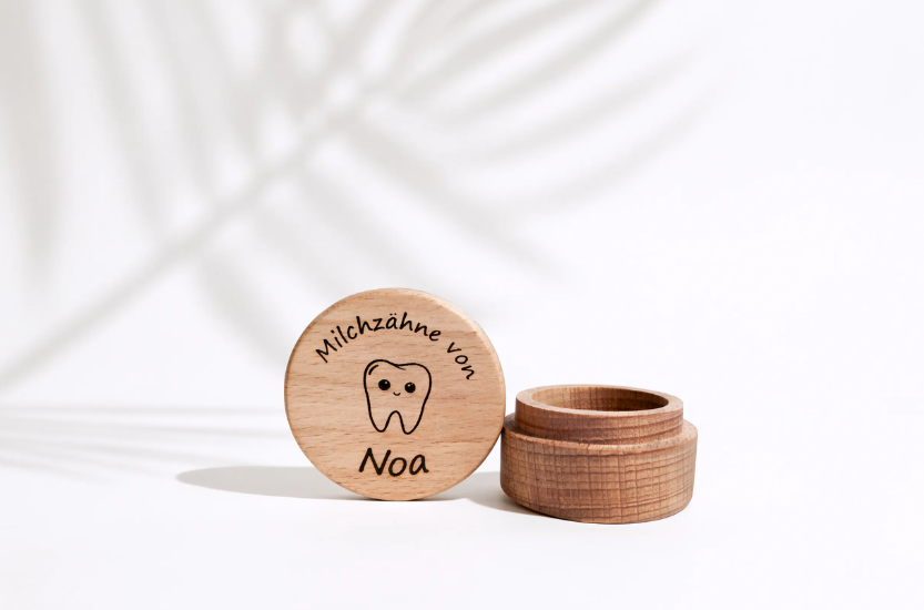Zahndose personalisiert mit Namen - Holz